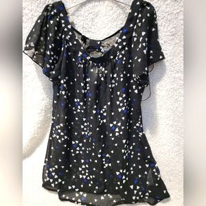 Maurices butterfly cap sleeve blouse. Sheer Size Small. NWOT